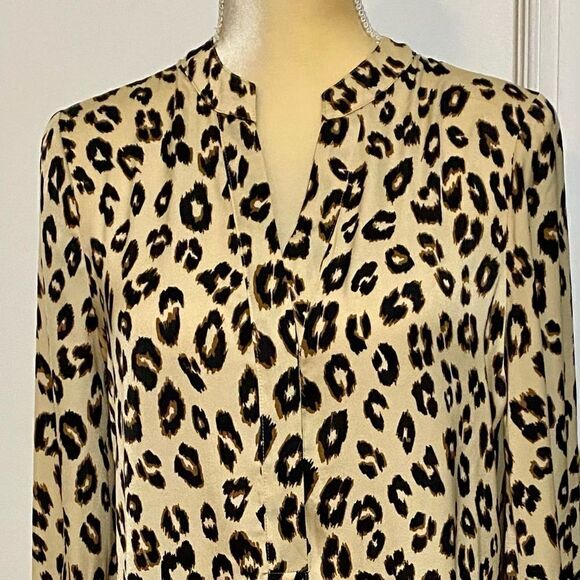 Chico's Semi-Sheer Top Animal Print Browns Size 0 S(4-6) 3/4 Elastic Sleeves EUC - Picture 3 of 10